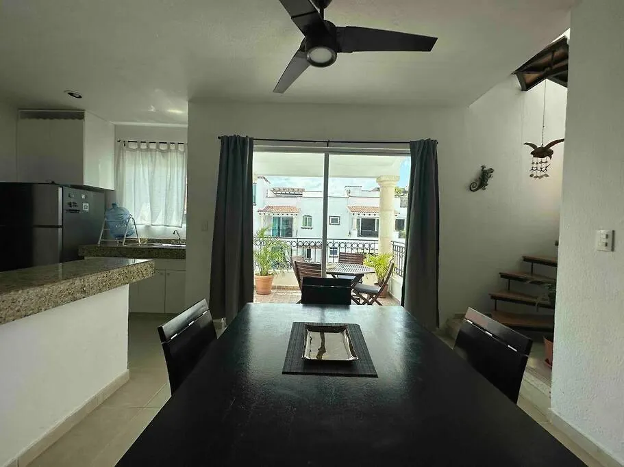 G302 - Perfectly Located Penthouse With Heated Pool! Apartment Playa del Carmen Mexico