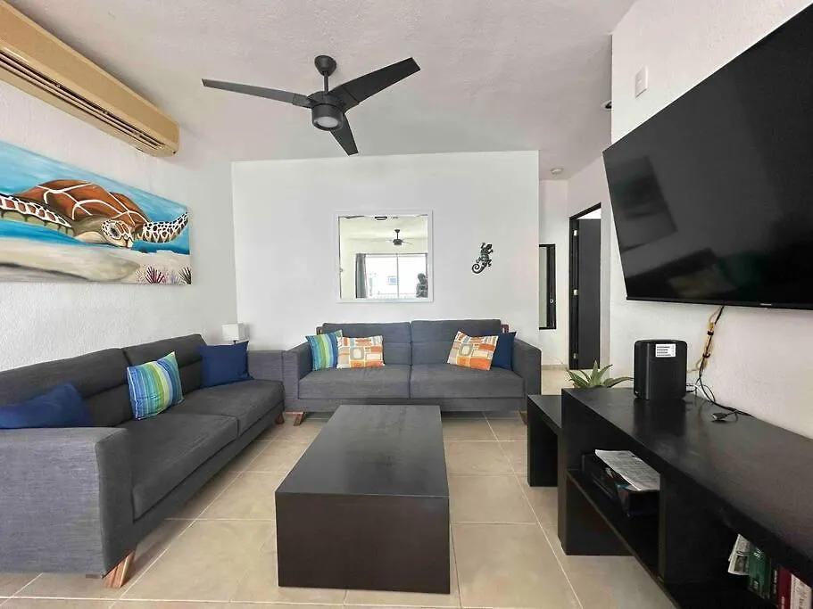 G302 - Perfectly Located Penthouse With Heated Pool! Apartment Playa del Carmen Mexico